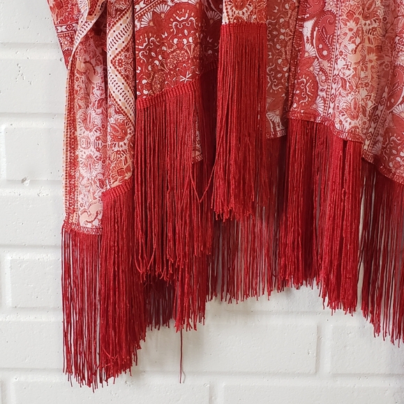 Ember Red Paisley Print Fringe Kimono size Large or One Size Fits Most - Picture 6 of 7